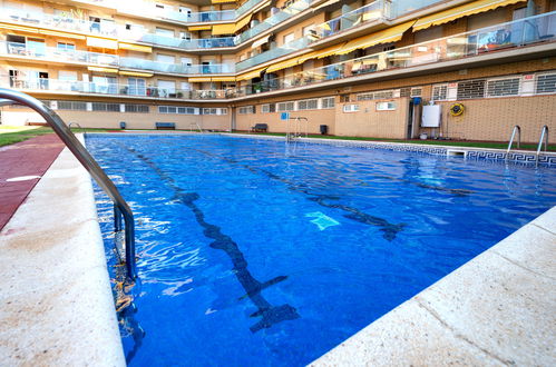 Foto 28 - Apartamento de 2 quartos em Malgrat de Mar com piscina e jardim