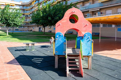 Photo 36 - 2 bedroom Apartment in Malgrat de Mar with swimming pool and garden