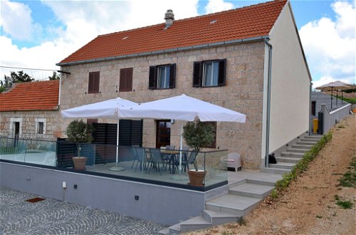 Foto 23 - Casa de 3 habitaciones en Lovrec con piscina privada y terraza