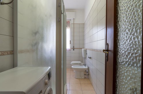 Foto 5 - Apartamento de 2 quartos em Diano Marina com jardim