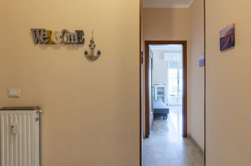 Photo 24 - 2 bedroom Apartment in Diano Marina with garden