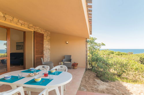 Foto 2 - Casa con 2 camere da letto a Trinità d'Agultu e Vignola con giardino e terrazza