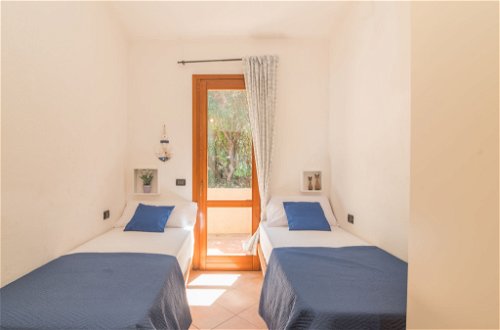 Photo 4 - 2 bedroom House in Trinità d'Agultu e Vignola with garden and sea view