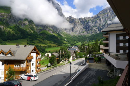 Foto 5 - Apartment mit 1 Schlafzimmer in Leukerbad mit blick auf die berge