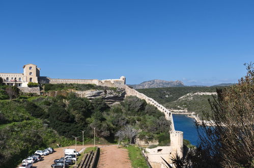 Foto 33 - Casa de 4 quartos em Bonifacio com piscina privada e vistas do mar