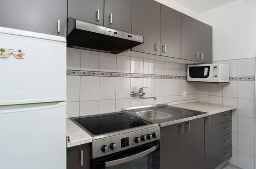 Photo 8 - 2 bedroom Apartment in Obrovac with terrace