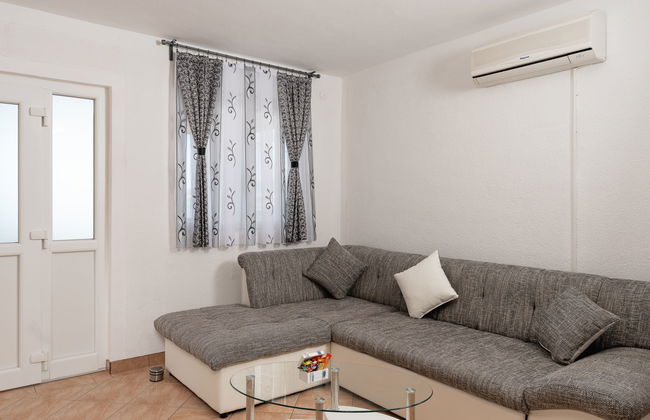 Apartamento de 2 quartos em Obrovac com terraço - Foto 17