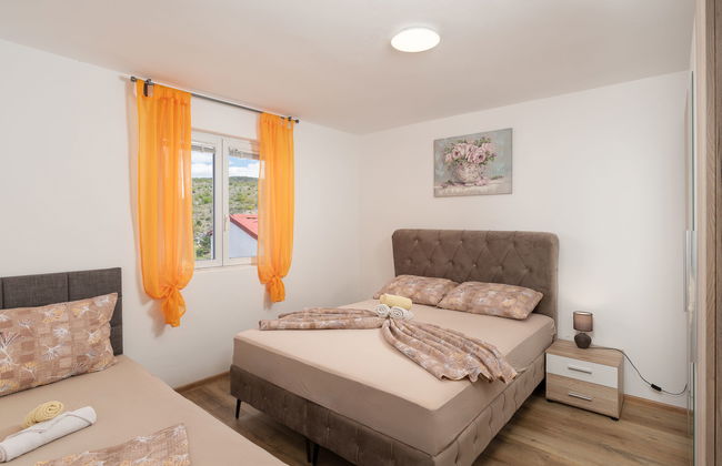 Apartamento de 2 quartos em Obrovac com terraço - Foto 14