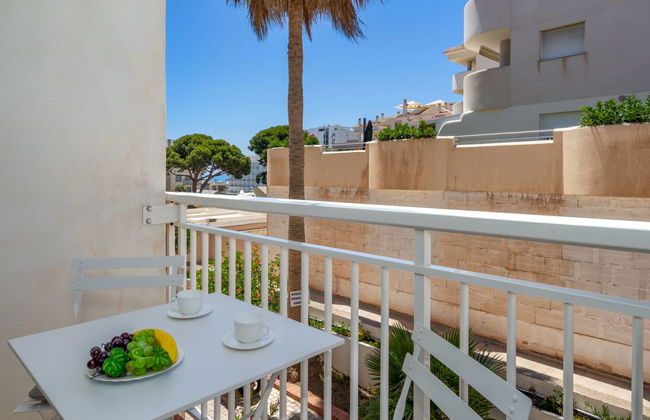 3 bedroom Apartment in Benalmádena with swimming pool and garden - Photo 34
