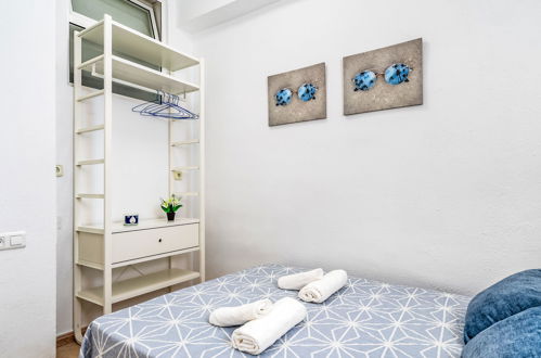 Foto 27 - Appartamento con 2 camere da letto a Benalmádena con piscina e vista mare