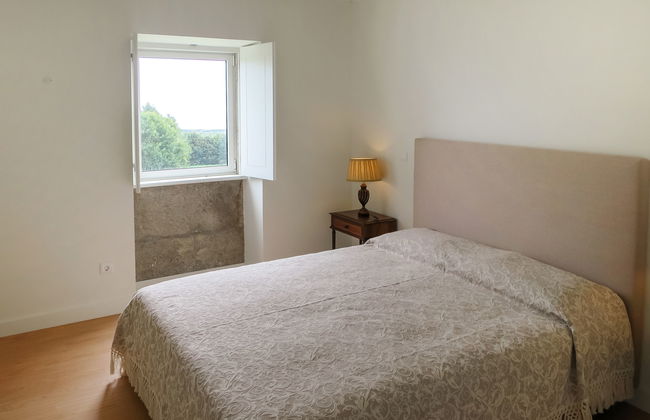 Casa de 4 quartos em Viana do Castelo com jardim e terraço - Foto 17