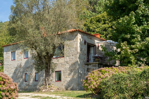 Foto 1 - Casa con 3 camere da letto a Viana do Castelo con giardino e vista mare