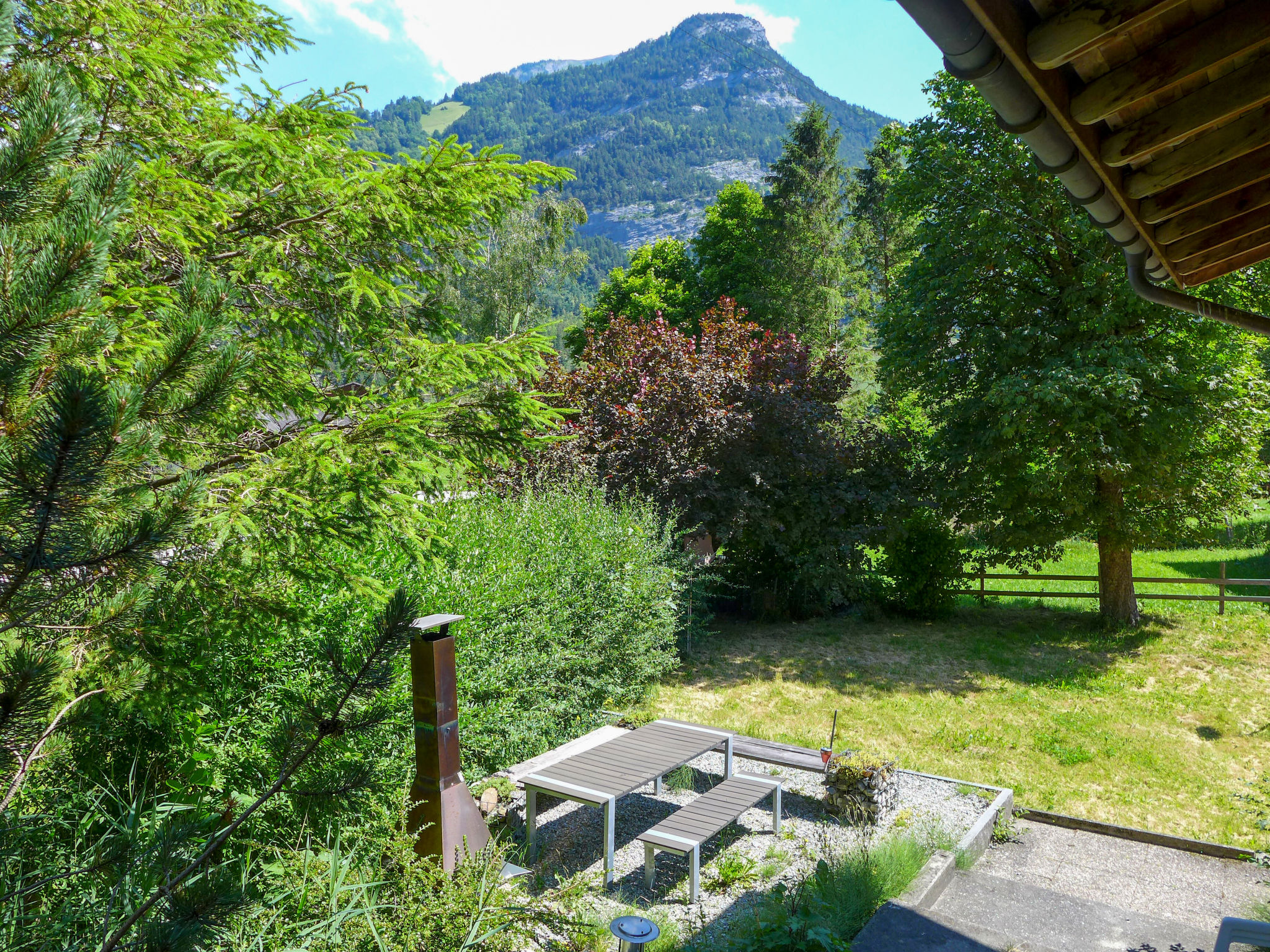 Foto 2 - Casa de 4 habitaciones en Innertkirchen con jardín y vistas a la montaña
