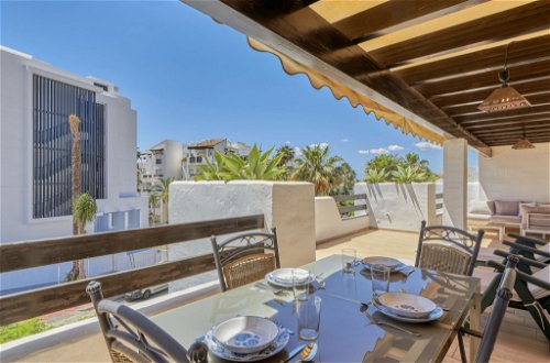 Foto 5 - Apartamento de 2 quartos em Estepona com piscina privada e vistas do mar