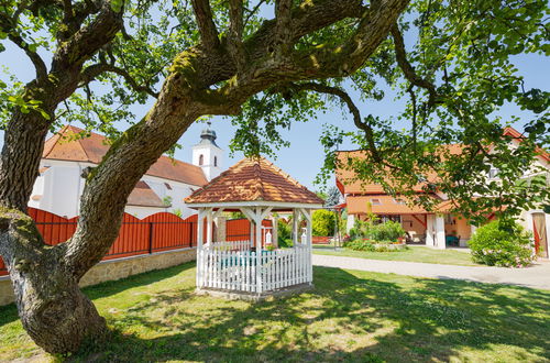 Foto 20 - Apartamento de 2 quartos em Balatonberény com jardim