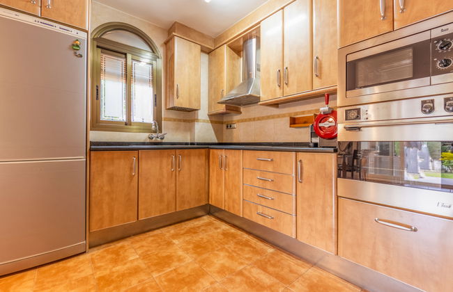 Casa de 3 quartos em Cambrils com piscina e jardim - Foto 3