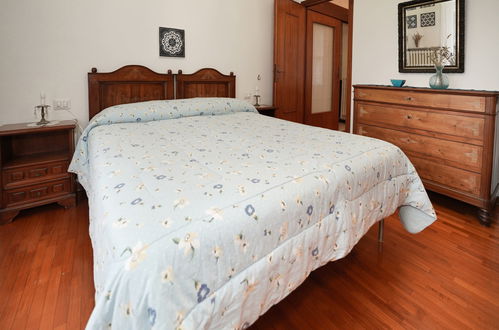 Foto 12 - Appartamento con 3 camere da letto a Luino con giardino e terrazza