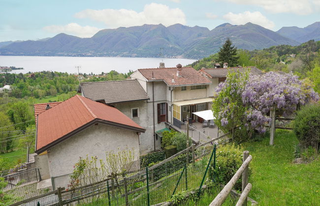 Apartamento de 4 quartos em Luino com jardim e terraço - Foto 3
