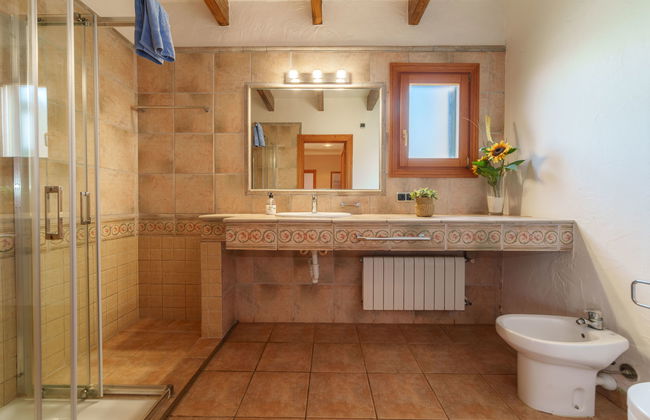 Casa de 5 quartos em Muro com piscina privada e jardim - Foto 20