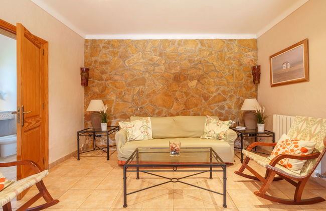 Casa de 5 quartos em Muro com piscina privada e jardim - Foto 7