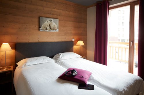 Foto 12 - Appartamento con 3 camere da letto a Les Belleville con vista sulle montagne