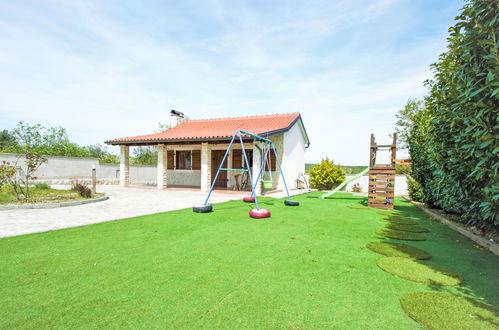 Foto 43 - Haus mit 5 Schlafzimmern in Vodice mit privater pool und garten