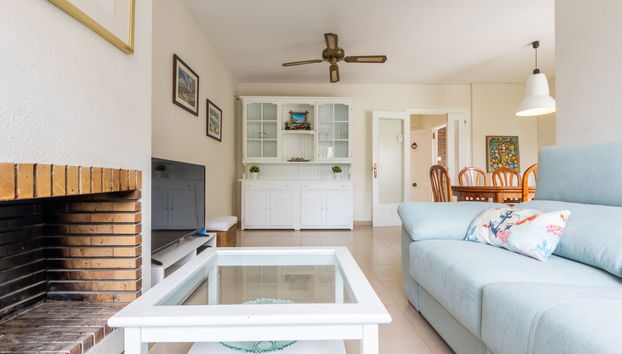 4 bedroom House in Torredembarra with private pool and terrace - Photo 3
