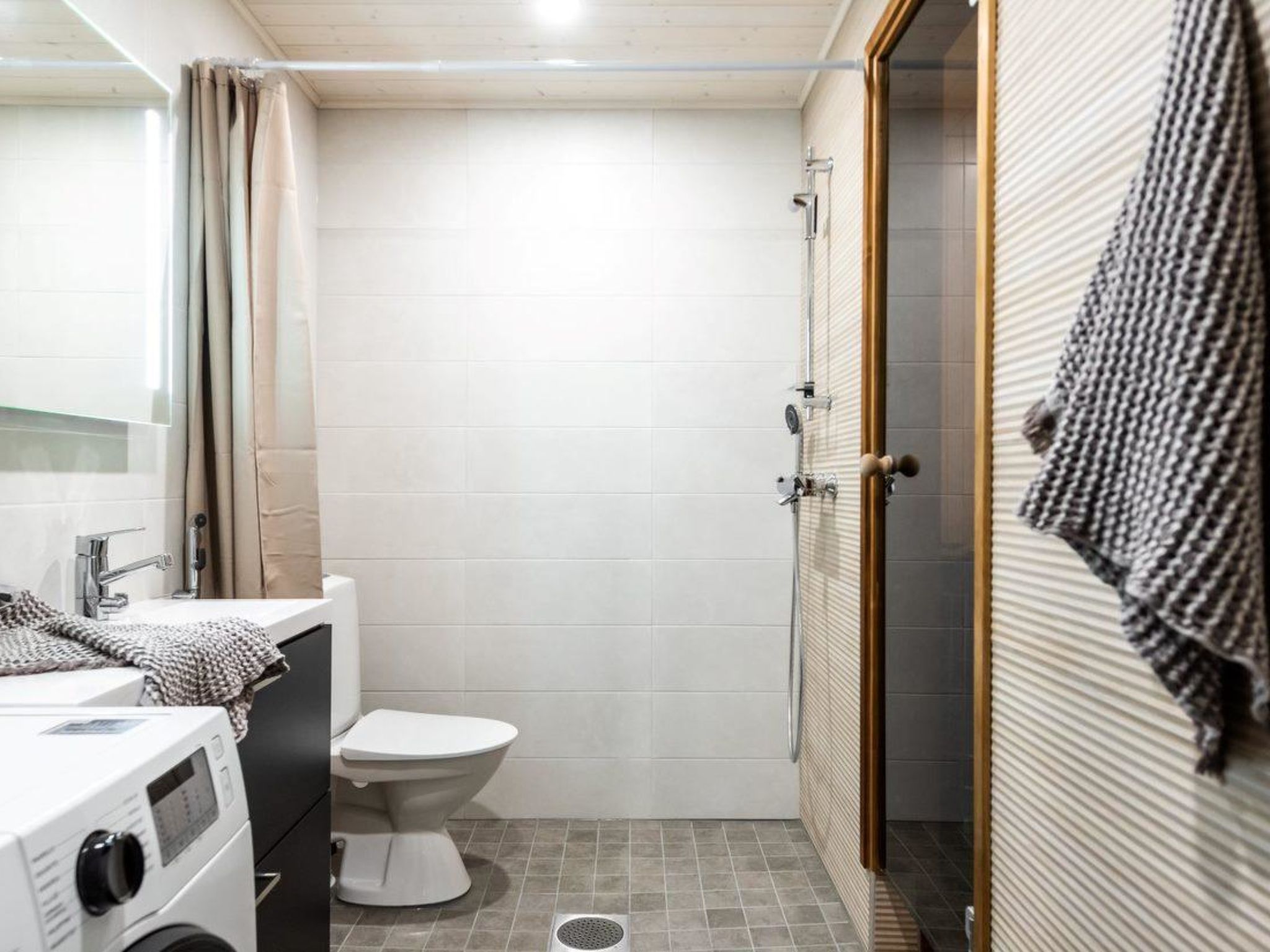 Foto 23 - Haus mit 3 Schlafzimmern in Sotkamo mit sauna