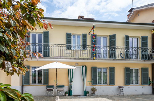 Photo 2 - Maison de 2 chambres à Asti avec jardin et terrasse