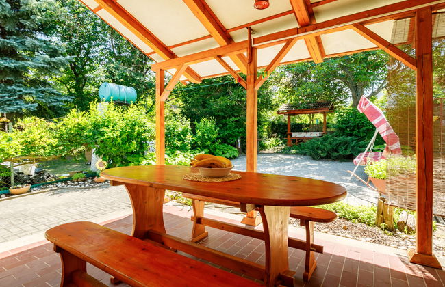 Casa de 3 quartos em Balatonszárszó com jardim e terraço - Foto 5