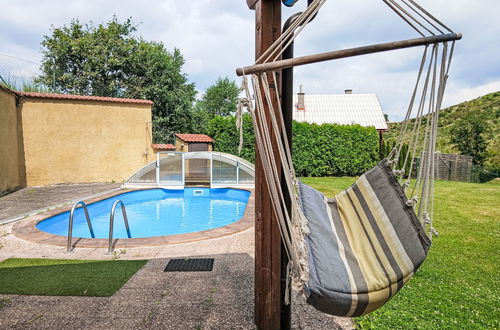 Foto 29 - Casa de 3 quartos em Staré Buky com piscina privada e jardim
