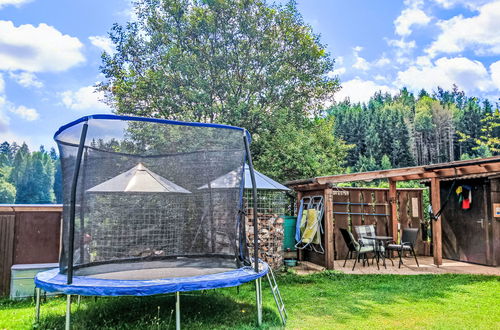Foto 34 - Casa con 3 camere da letto a Staré Buky con piscina privata e giardino