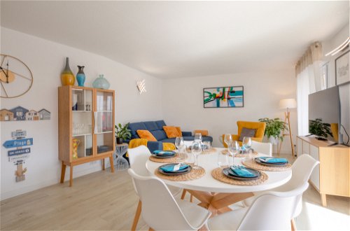 Foto 8 - Apartamento de 2 habitaciones en Fréjus con terraza y vistas al mar