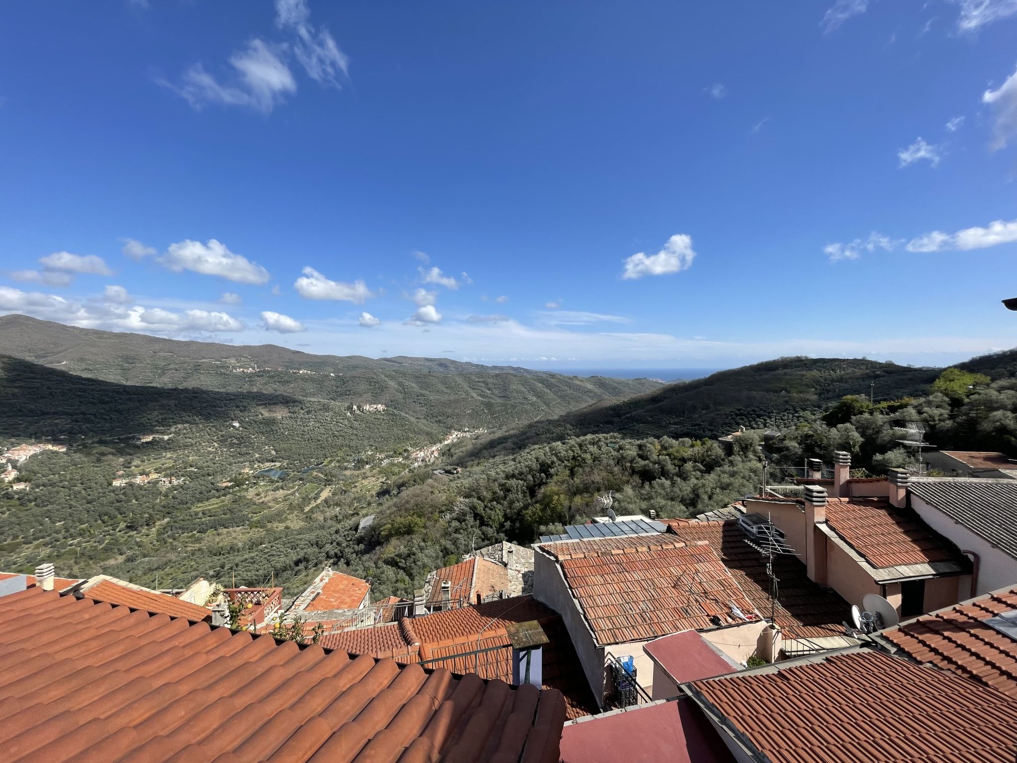 Foto 2 - Appartamento con 2 camere da letto a Prelà con giardino e terrazza