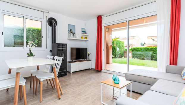 Casa de 4 quartos em l'Escala com piscina e jardim - Foto 4