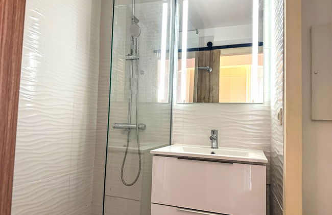 Apartamento de 1 quarto em Saint-Raphaël com piscina e jardim - Foto 17