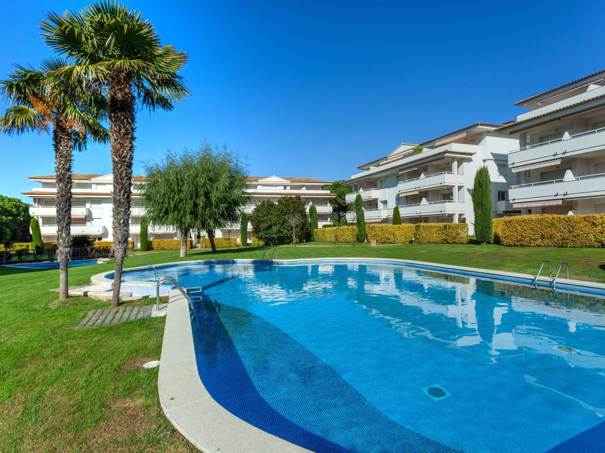 Photo 1 - Appartement de 2 chambres à Pals avec piscine et vues à la mer