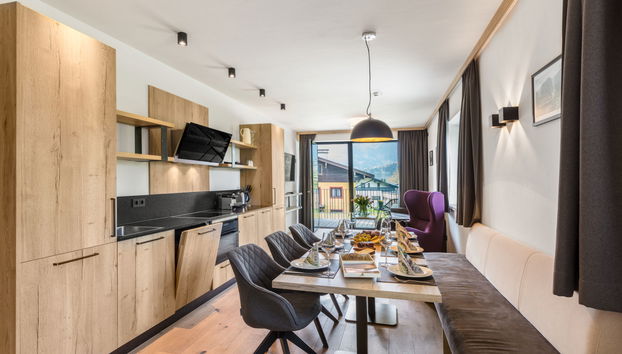 Apartamento de 2 habitaciones en Piesendorf con piscina y jardín - Foto 2