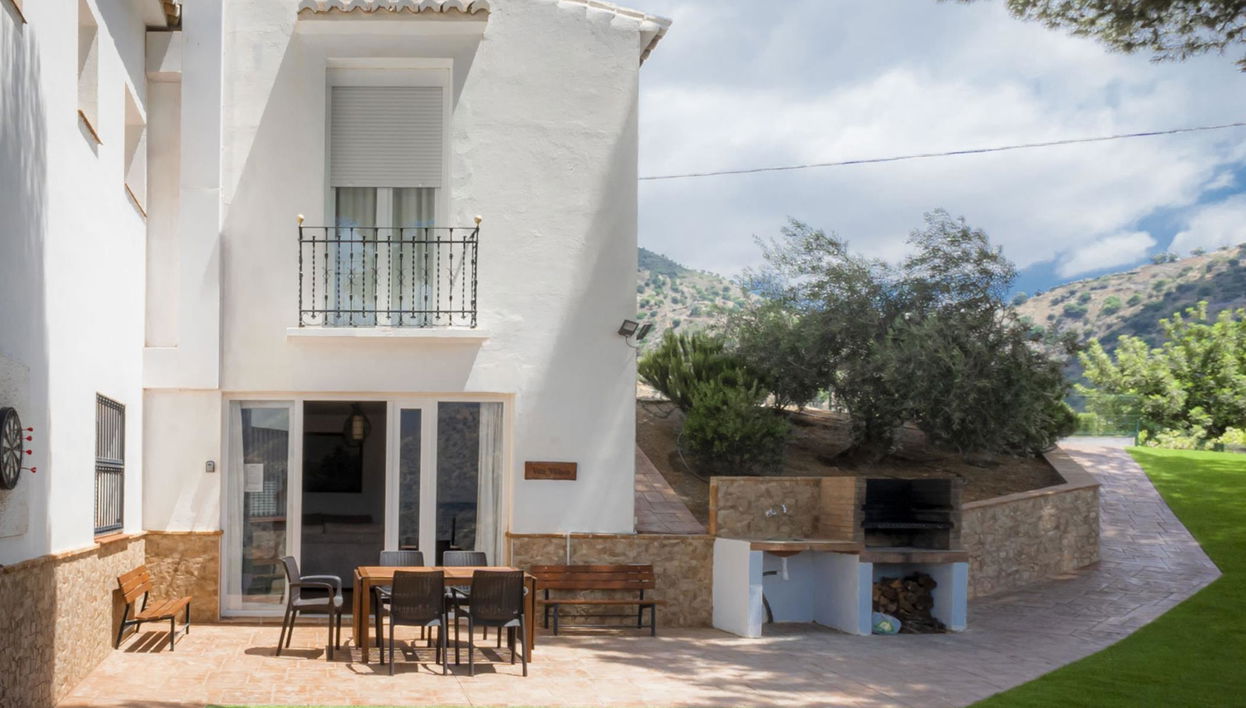 El Chorro 3 bed Villa Victoria - Photo 1