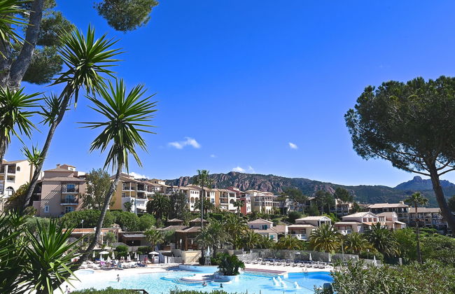 Apartamento de 1 quarto em Saint-Raphaël com piscina e jardim - Foto 40