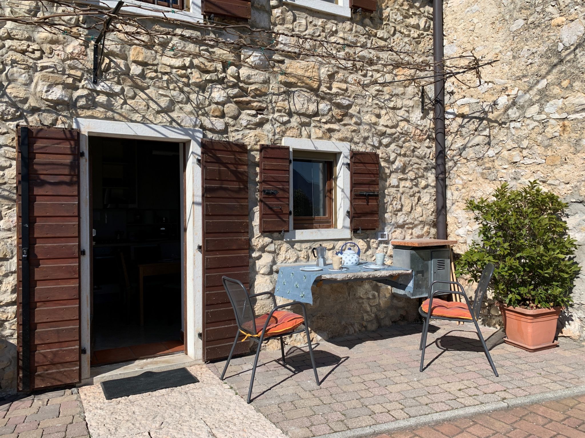 Photo 34 - Maison de 2 chambres à Caprino Veronese avec jardin et terrasse