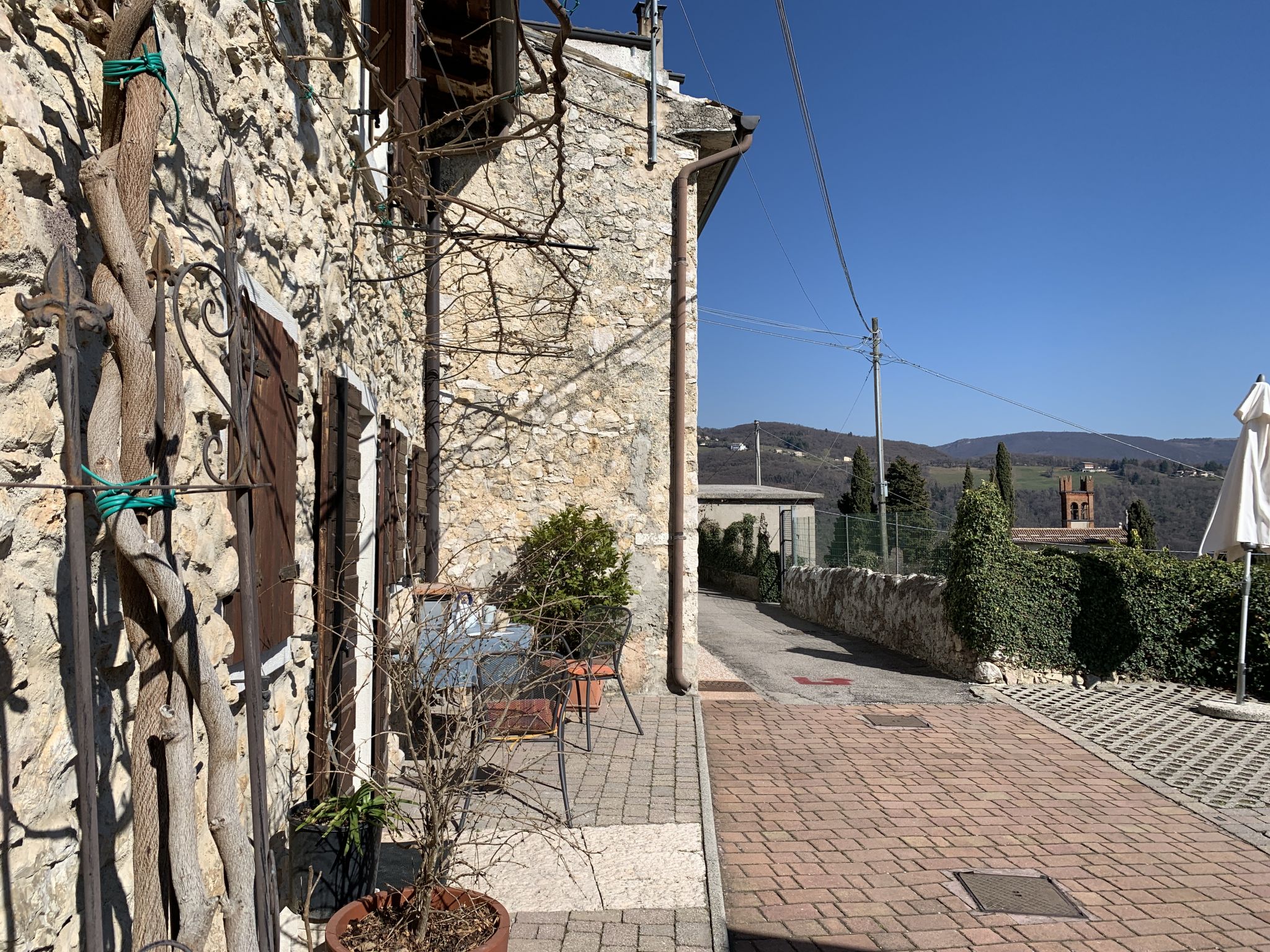 Foto 36 - Casa de 2 habitaciones en Caprino Veronese con jardín y vistas a la montaña