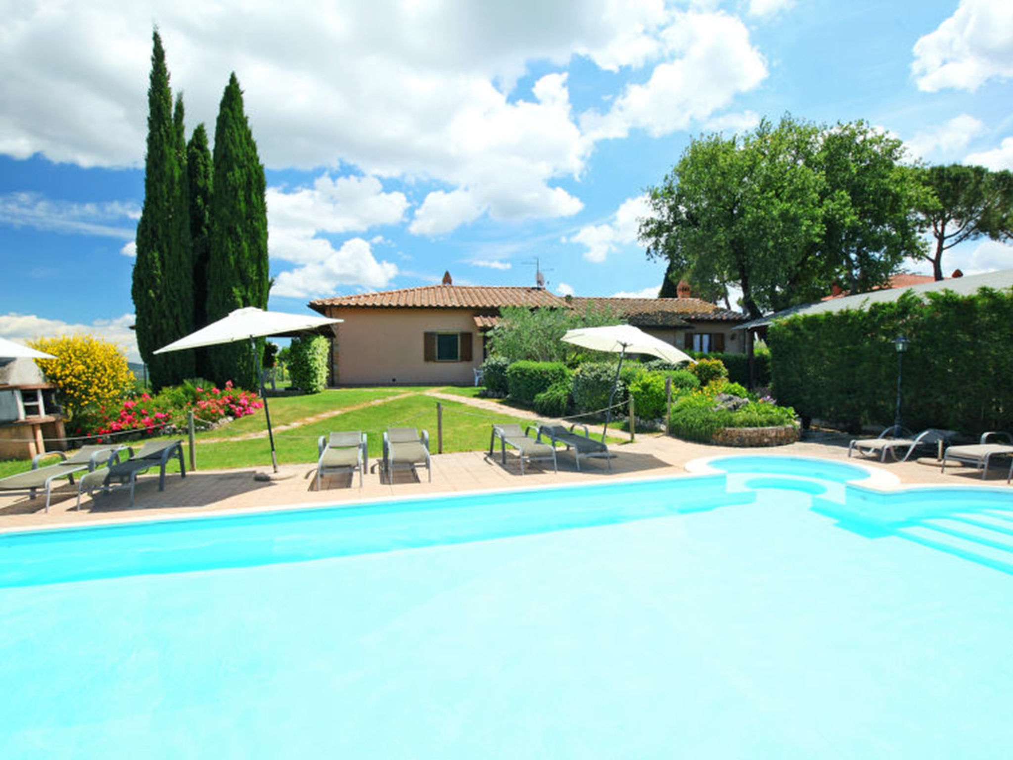 Photo 1 - 2 bedroom Apartment in Castiglione del Lago with swimming pool and mountain view