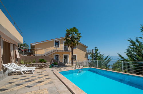 Photo 8 - Maison de 7 chambres à Lovran avec piscine privée et jardin