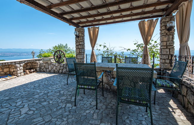 Apartamento de 4 quartos em Lovran com piscina e jardim - Foto 29