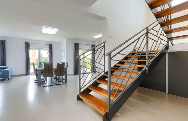 Casa de 5 quartos em Ližnjan com piscina privada e jardim - Foto 20