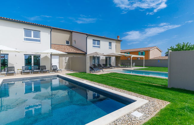 Casa de 5 quartos em Ližnjan com piscina privada e jardim - Foto 31
