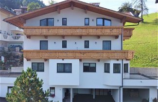 Foto 1 - Apartment mit 4 Schlafzimmern in Hainzenberg mit terrasse und blick auf die berge