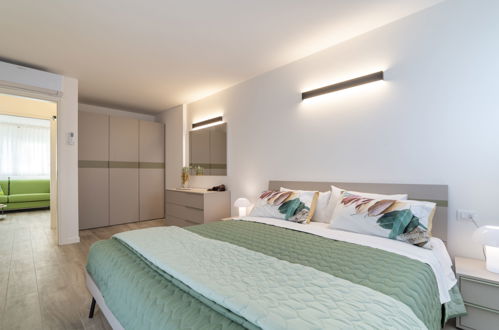 Photo 10 - 1 bedroom Apartment in Lignano Sabbiadoro with sea view