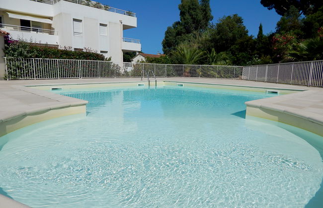 Apartamento de 2 quartos em Cavalaire-sur-Mer com piscina e terraço - Foto 5